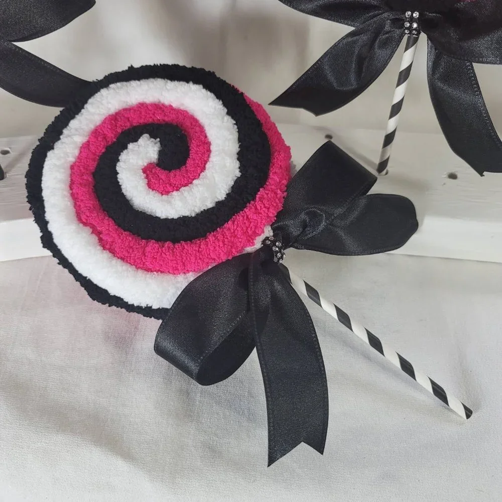 Decorative Chunky Yarn Hot Pink‎ White & Black Lollipops Black w Stripe Stick